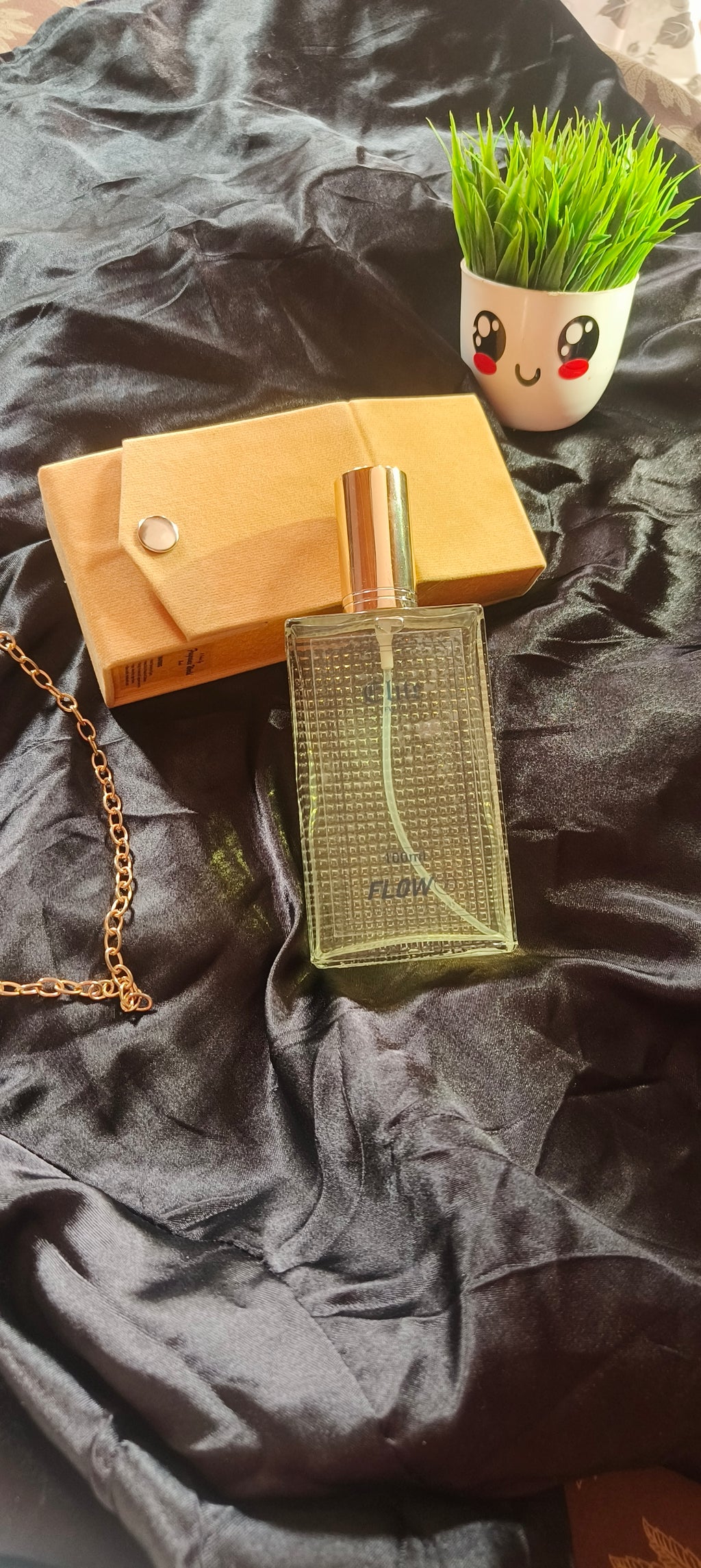 Elite – A Signature Fragrance for Unisex by Flow