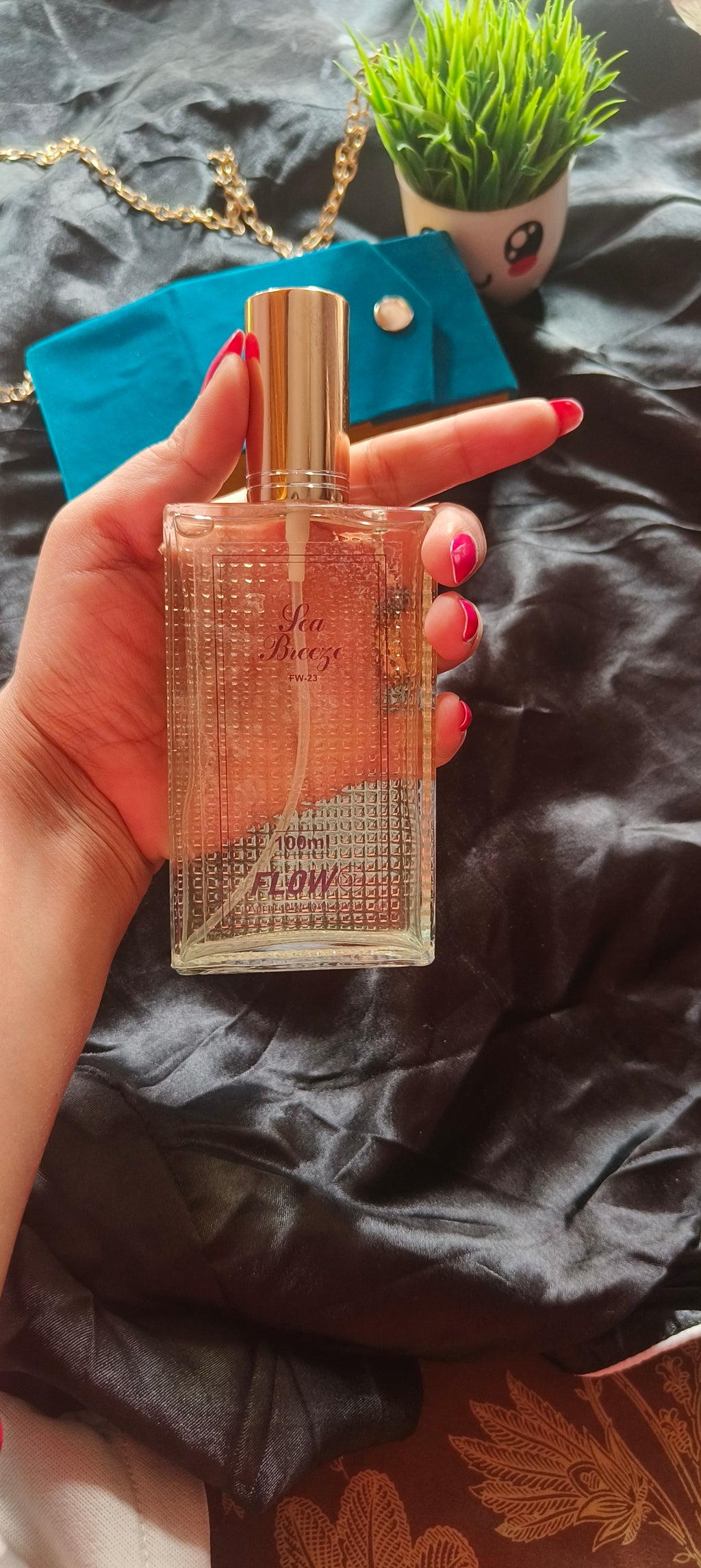 Tea Breeze – A Signature Fragrance for Men by Flow